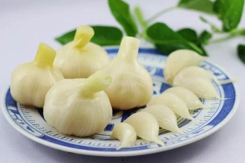 微头条蒜的腌制方法,蒜的腌制秘籍，简单易学，口感鲜美