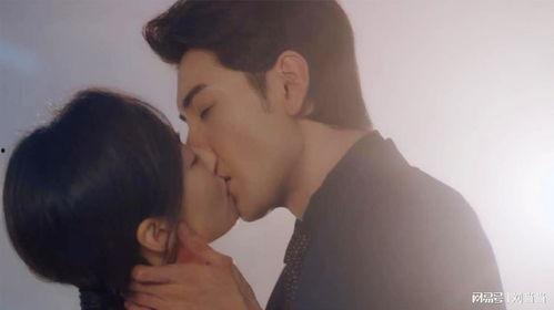 台湾网红舌舌吻初中,台湾网红舌舌吻初中生事件引发社会关注