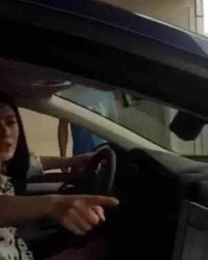 明星考驾经力,挑战与成长的见证